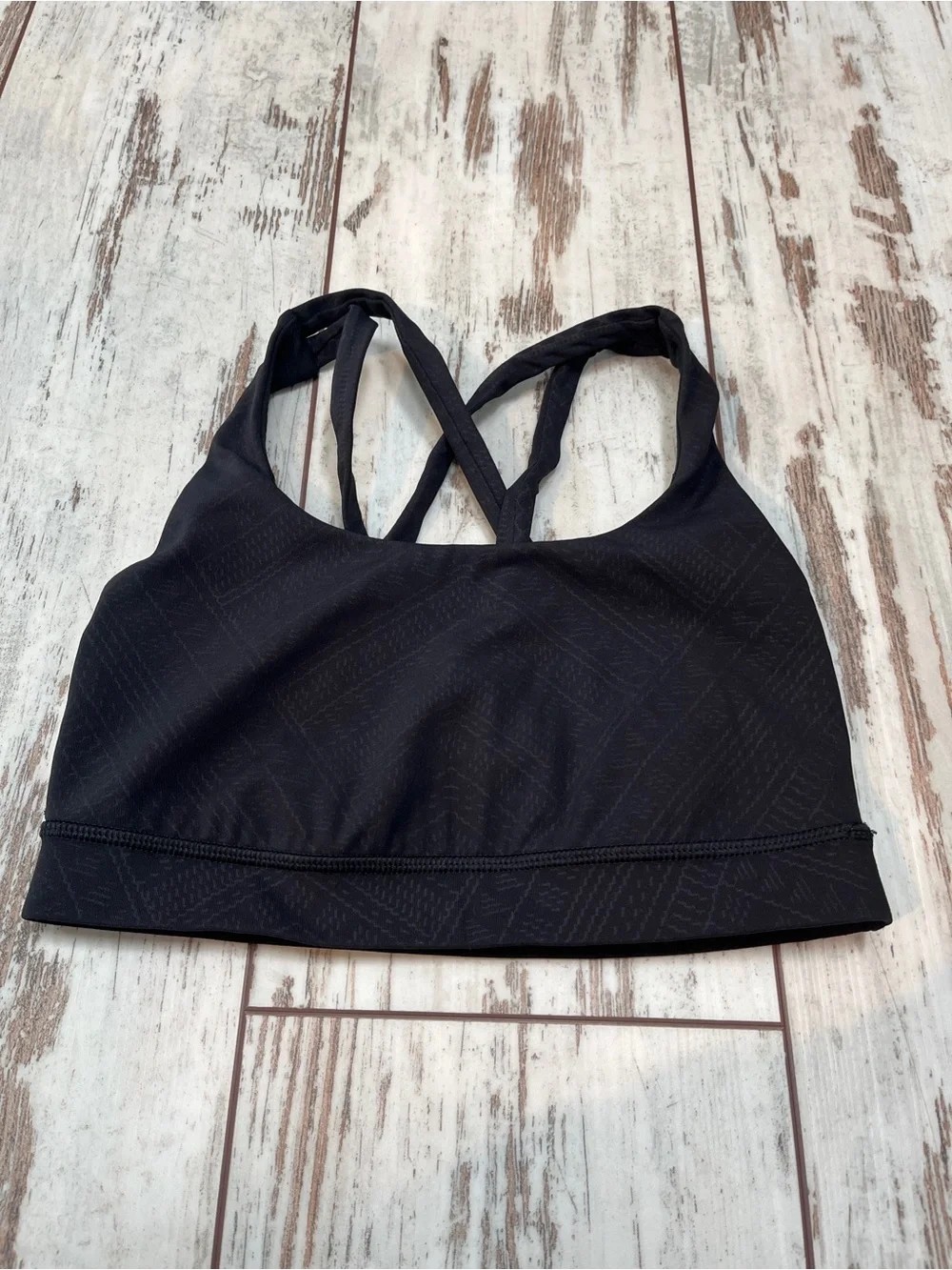 Lululemon Energy Bra Black Strappy Back Geometric Embossed Medium Support 4 - Picture 7 of 11